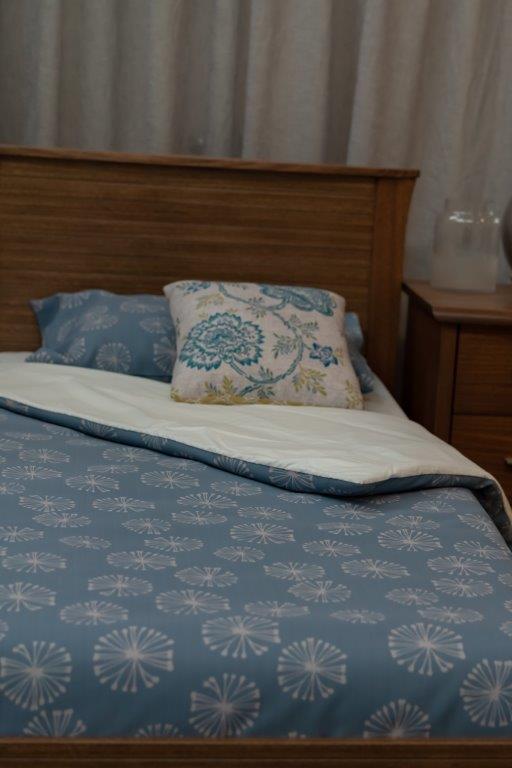 Doona Cover Materialised Hot off the Press with matching pillow case 9