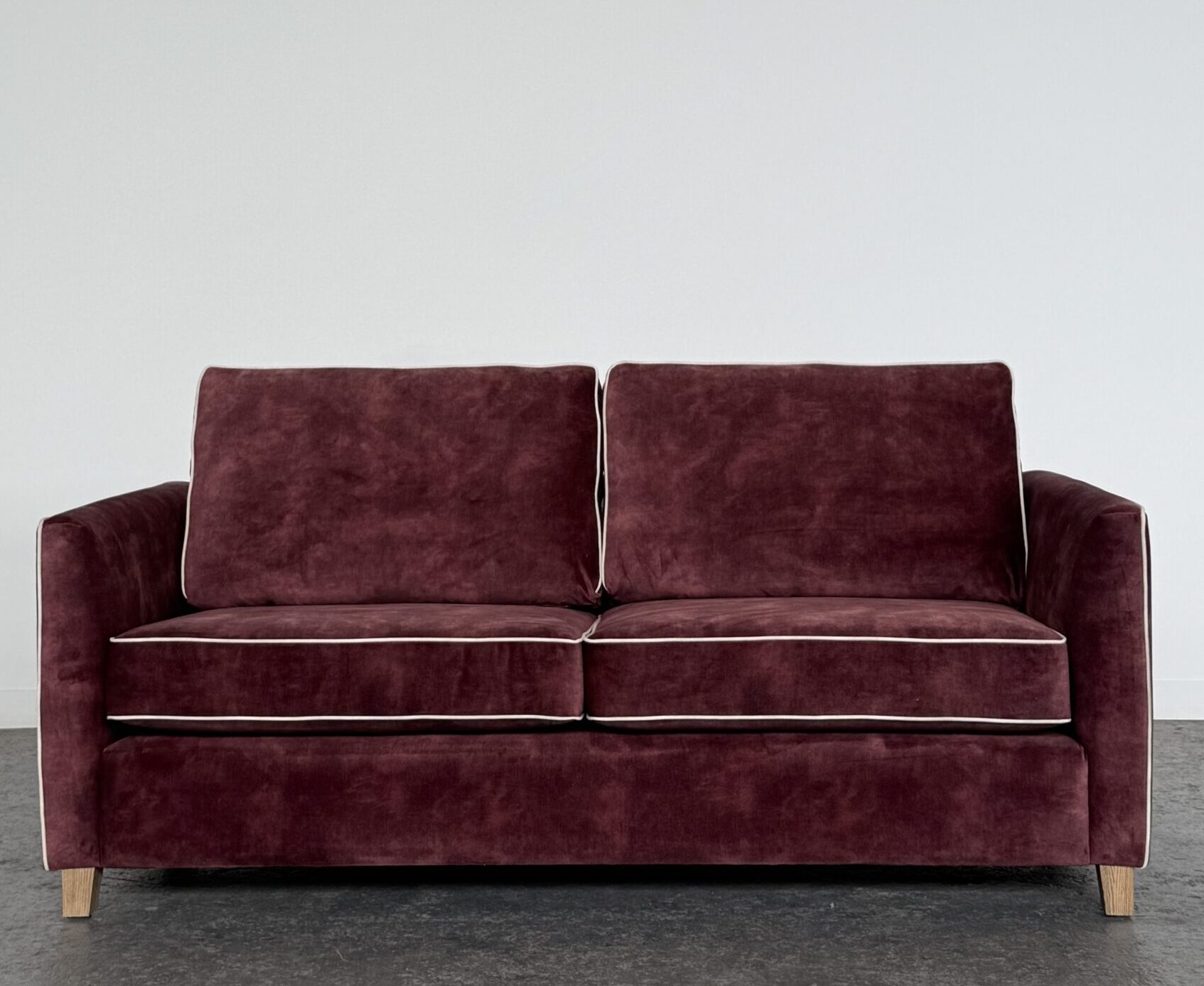 Quinn 3 Seater Lexie Oxblood with Lovely Almond Piping (2)