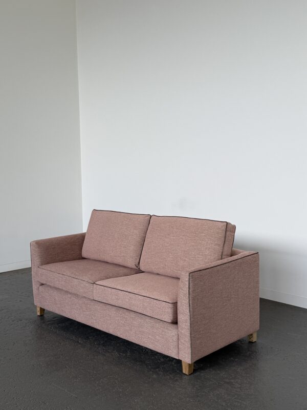 Quinn 3 Seater Sadie Rosewood with Lovely Flint Piping (2)