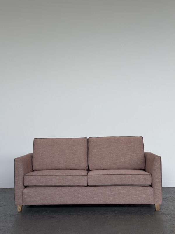 Quinn 3 Seater Sadie Rosewood with Lovely Flint Piping (4)