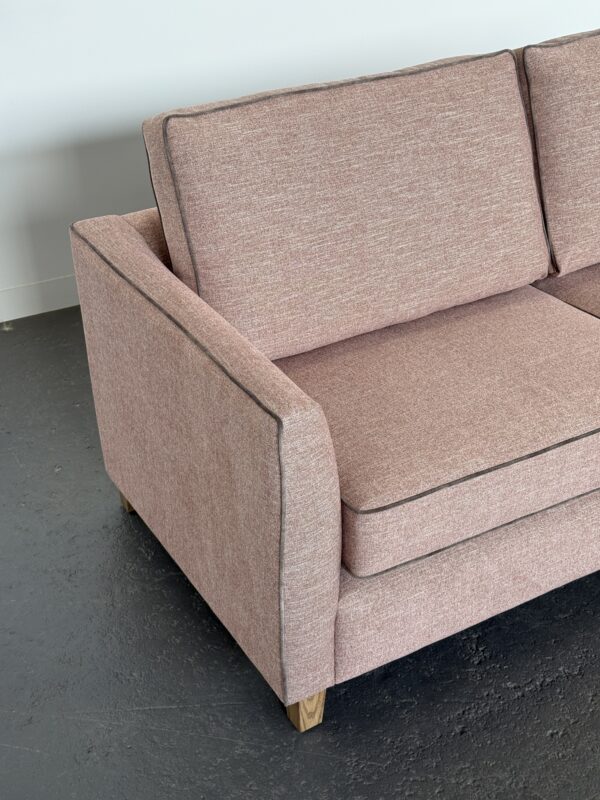 Quinn 3 Seater Sadie Rosewood with Lovely Flint Piping (5)