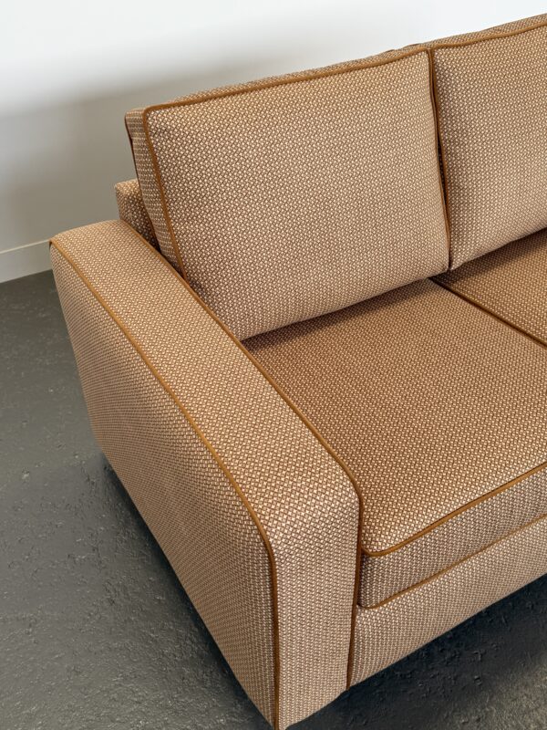Sunny 2 Seater Materialised Joker with Lovely Piping (3)