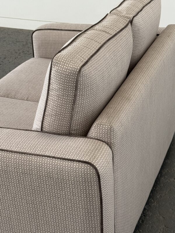 Sunny 2 Seater Materialised Joker with Lovely Piping (8)