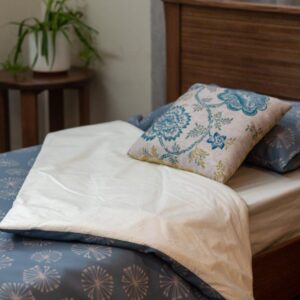 Doona Cover Materialised Hot off the Press with matching pillow case (1)