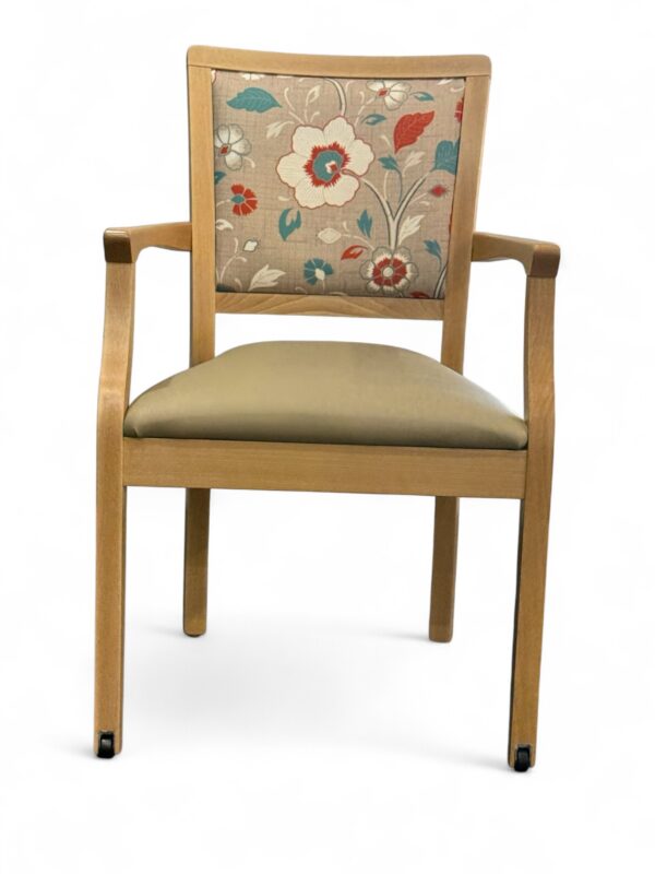 Stephanie Chair with castors 1 1