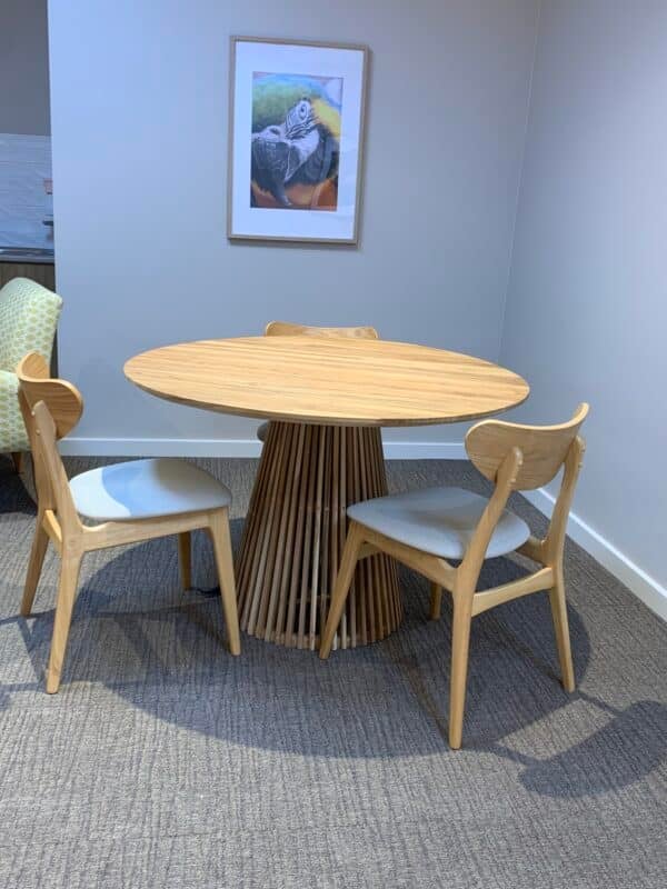 Hepburn House Daylesford Finland Chairs 2 scaled