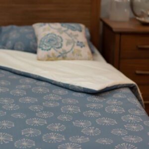 doona cover materialised hot off the press with matching pillow case 3