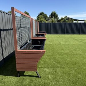 DPV Meadow Height Incare Planter Boxes with trellis (30)