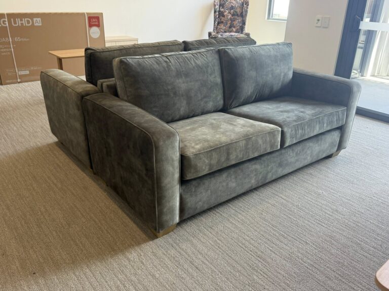 Sunny 2.5 Seater Sofas in Lexie Jade