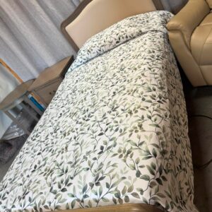 Eden Bedspread Olive bed