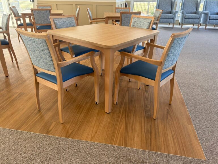 Woodend Carrington Tables Elegant Oak Stephanie Chairs with wheels 7