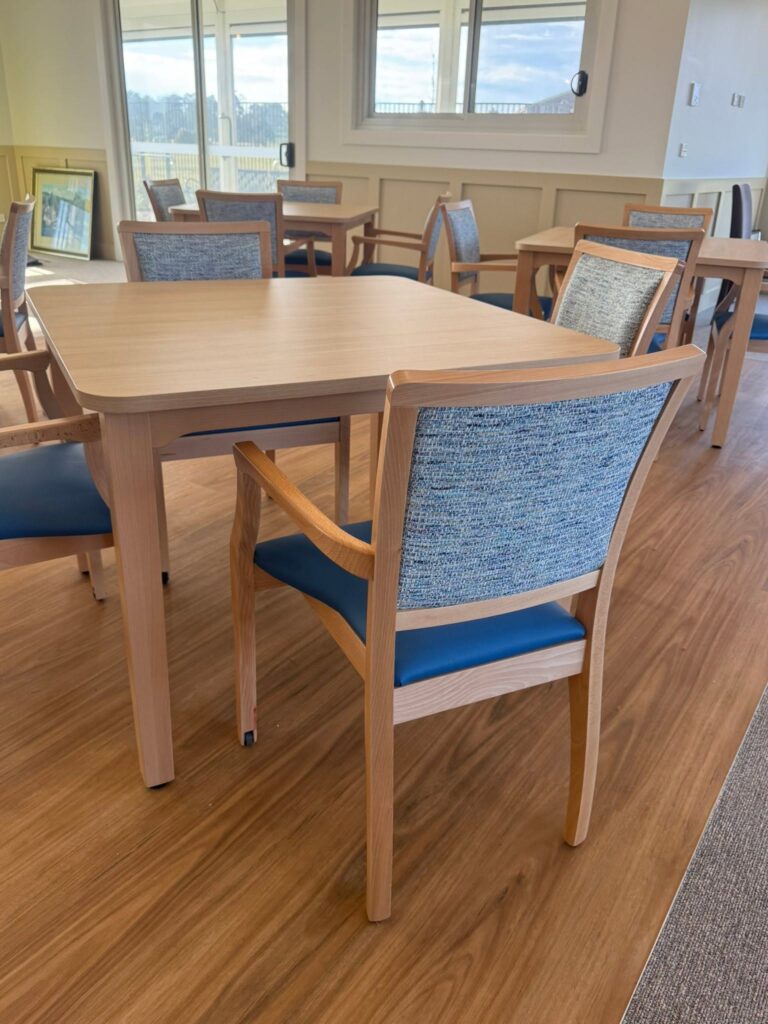 Woodend Carrington Tables Elegant Oak Stephanie Chairs with wheels6
