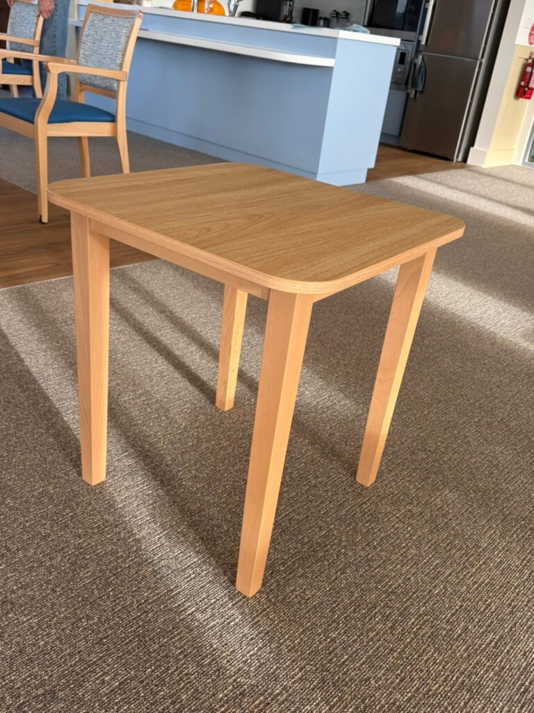 Woodend Nova Square Coffee Table Elegant Oak Top 2