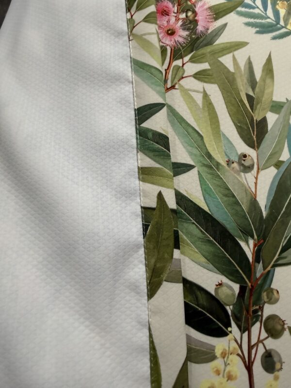 Gumleaf Gallery Sunrise Bedspread (2)