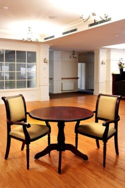 Newmans Manor 29